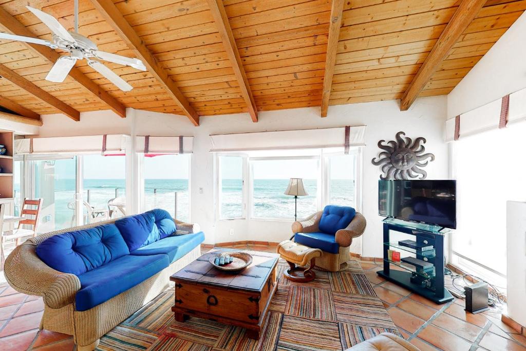 Pacific Villas | South Oceanside