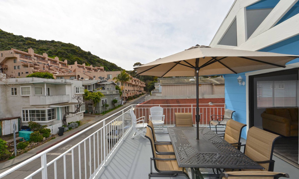 Clemente Avalon | Avalon