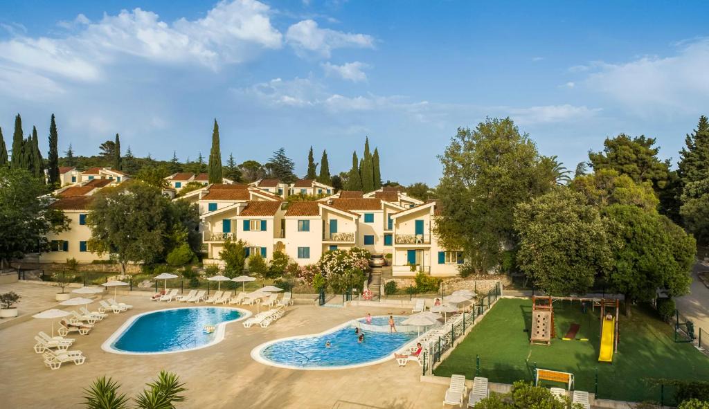 Apartments Aminess Port Residence Korcula | Cove Tri Zala (Zrnovo)