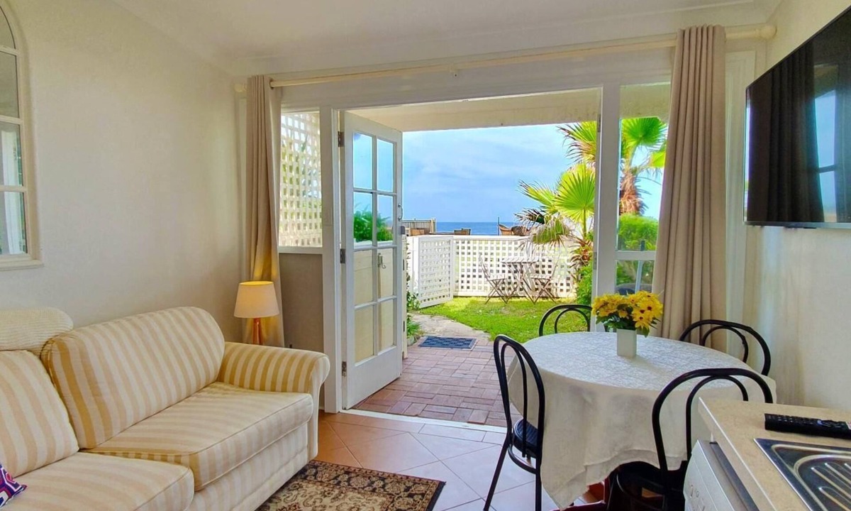 Garden Beach | Narrabeen