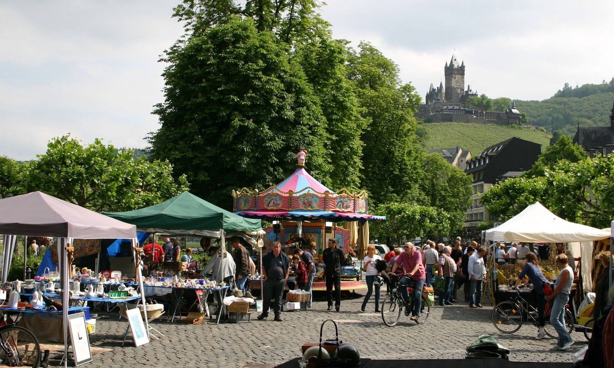 Holiday People | Moselkern