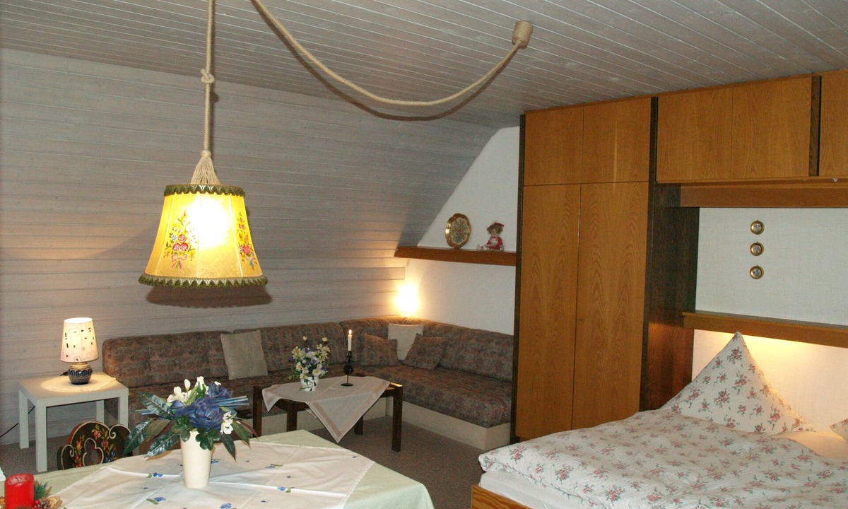 Pension Kaiserhaus Lhs | Uehlingen-Birkendorf