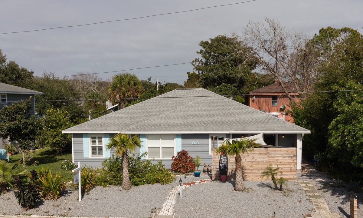 Street | Coquina Gables