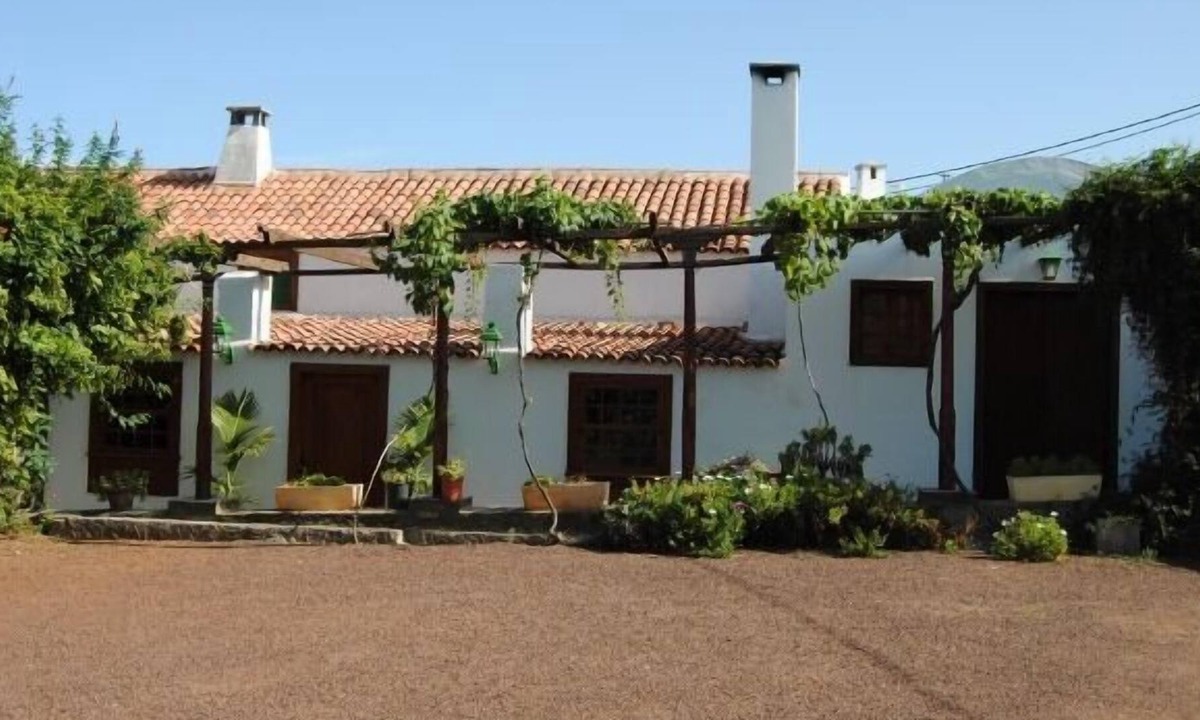 Casa El Cura Viejo People | Arafo