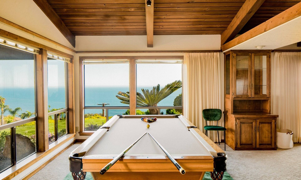 Cliffridge | Western Malibu