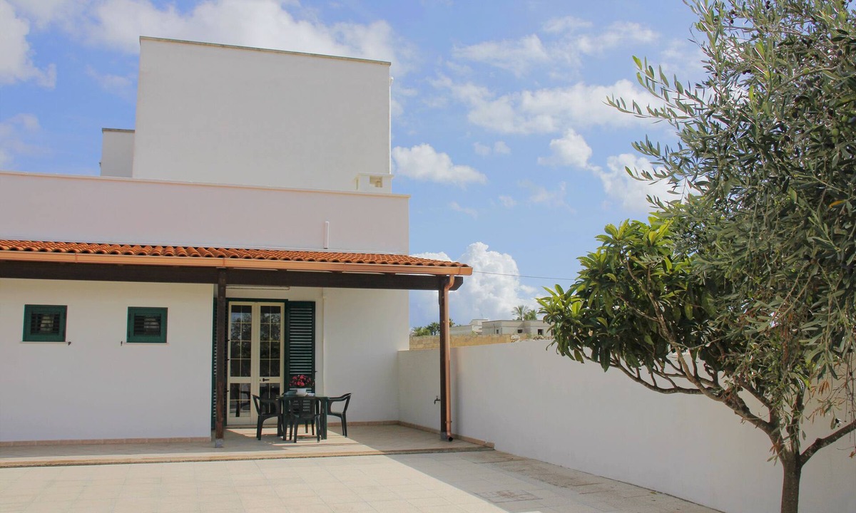 Mono Centopietre Castrignano Del Capo | Castrignano del Capo