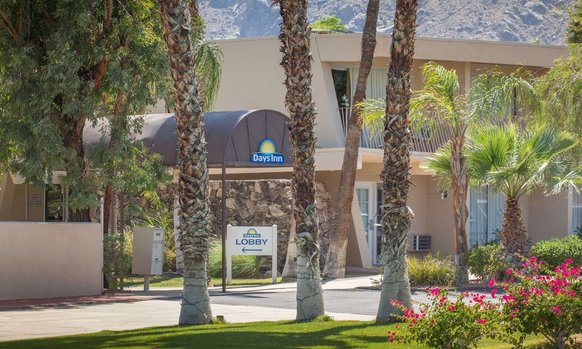 Days Inn | Little Tuscany