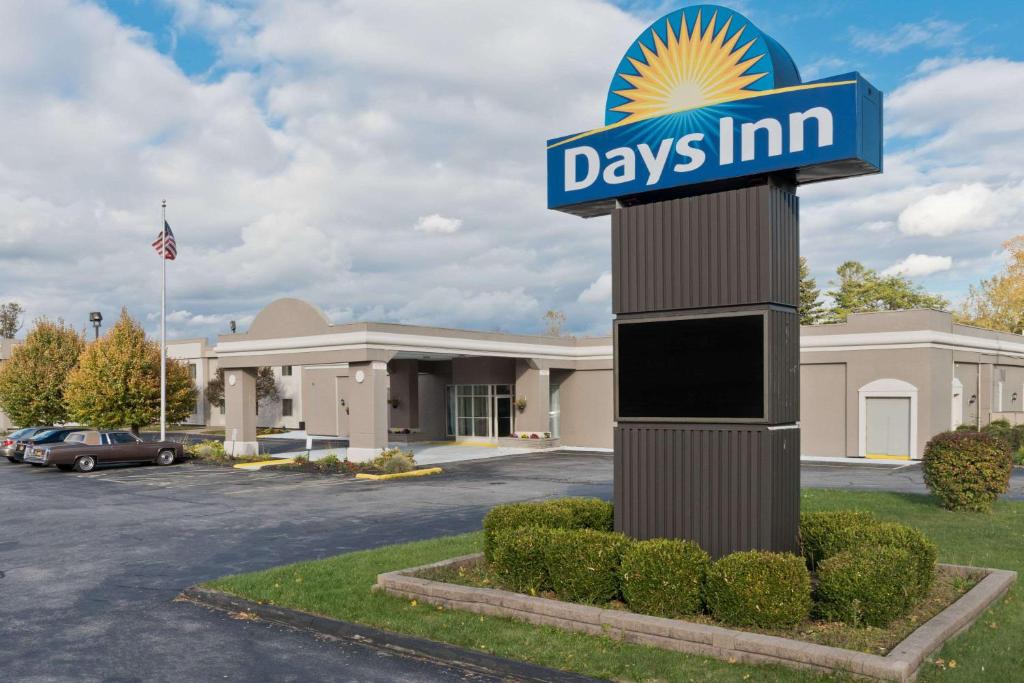Days Inn | Batavia
