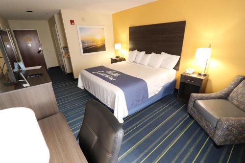 Days Inn | Haw River