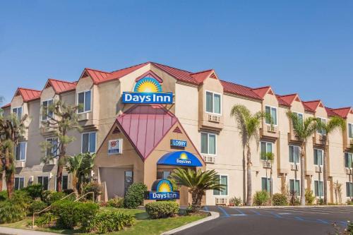 Days Inn | Olde Carlsbad