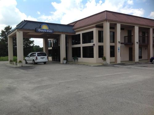 Days Inn | Clinton