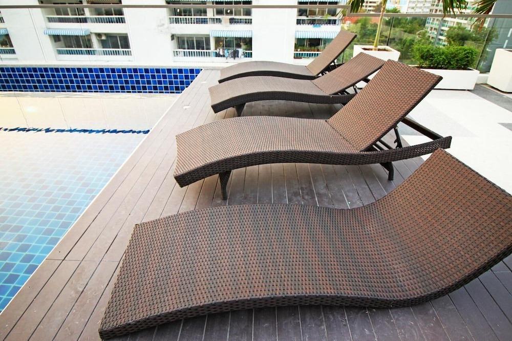 Laguna Bay | Pratumnak Hill