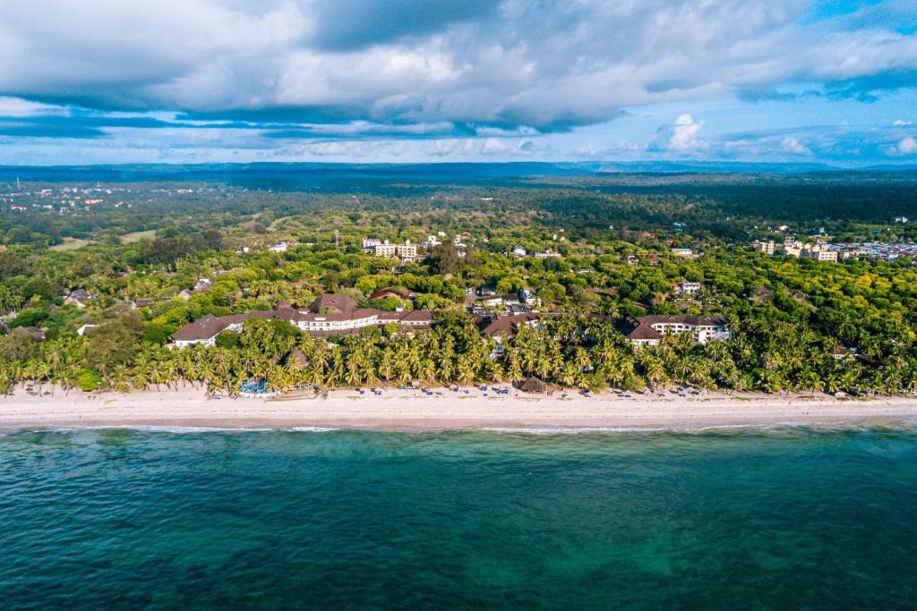 Reef Beach Resort | Diani Beach