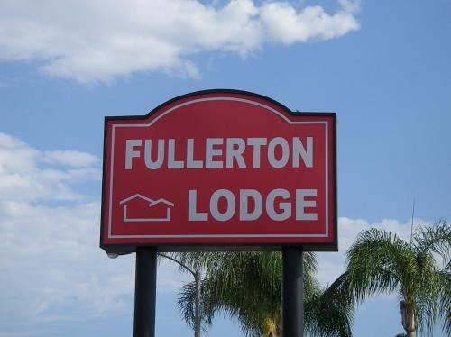 Fullerton Lodge | Fullerton