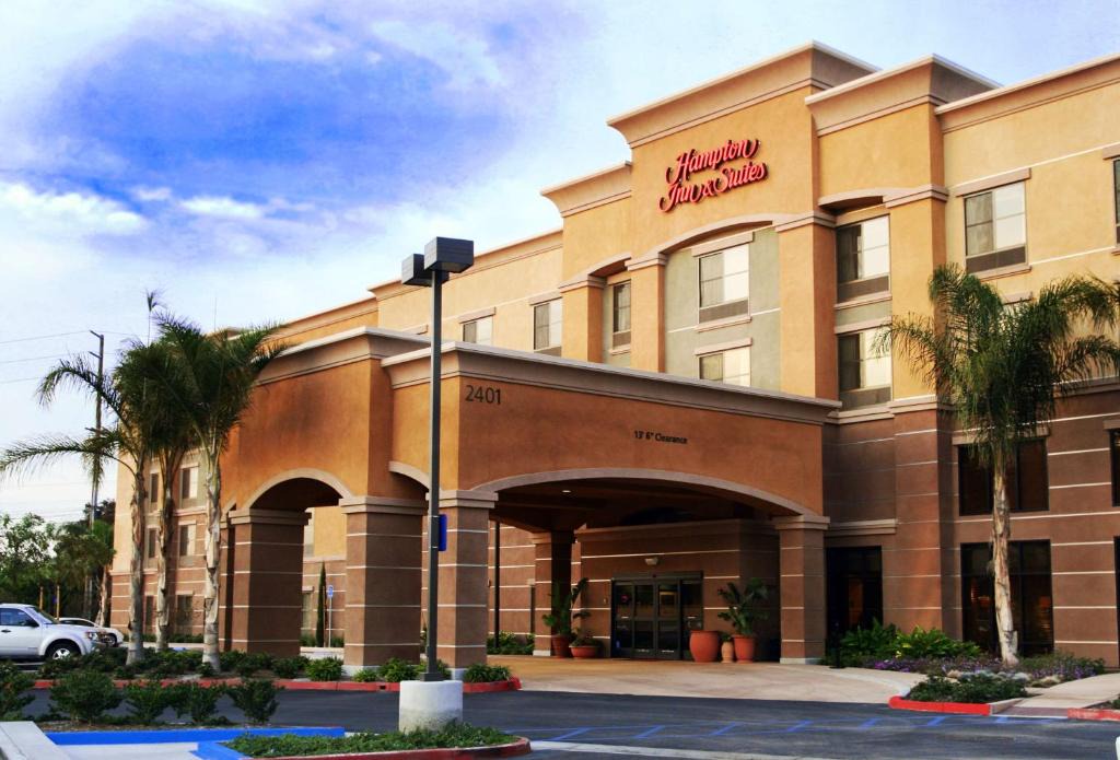 Hampton Inn Suites Beach | Seal Beach