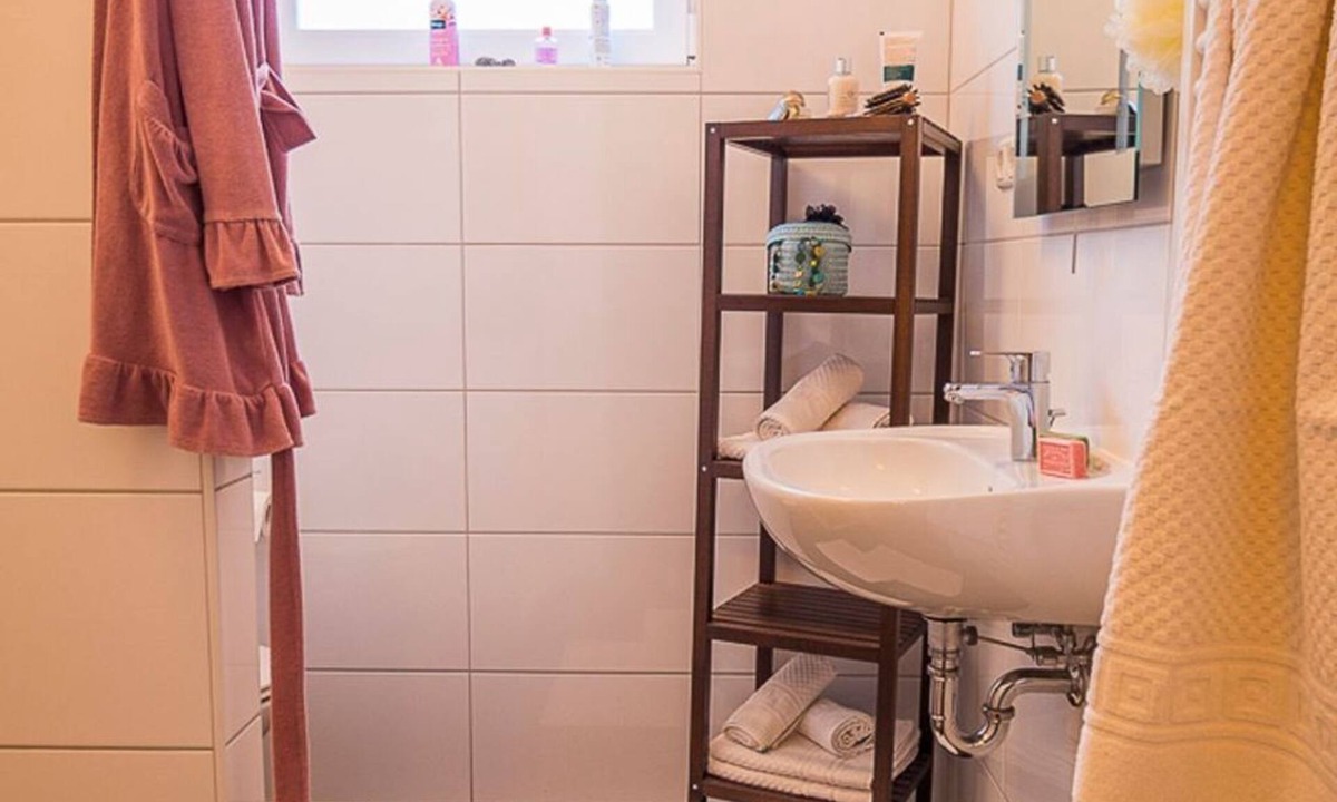 Lietzow Appartementhaus Möwe Haus Ferienwohnung Fischmöwe | Lietzow