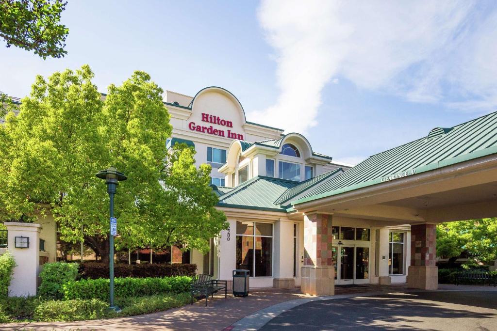 Hilton Garden Inn Fairfield | Fairfield