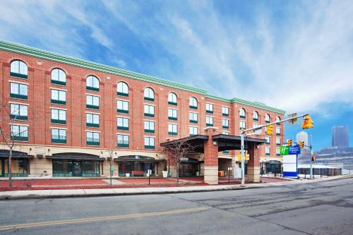 Holiday Inn Express Hotel Side Ihg | South Side Flats
