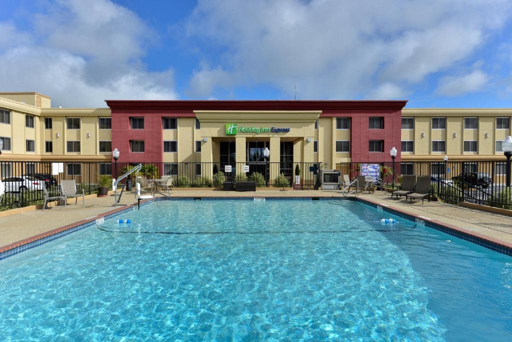 La Monarca Hotel B | Burlingame