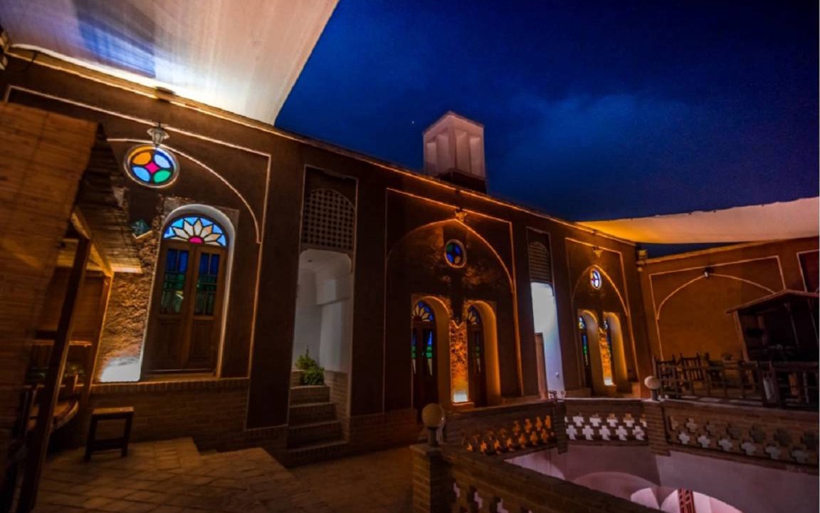 Hostel | Kāshān