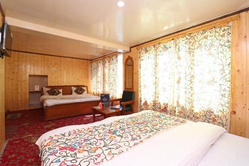 Oyo Hotel Palace | Laripora