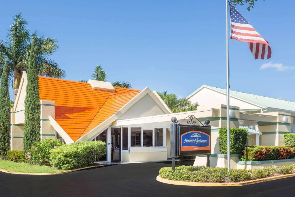 Howard Johnson | Vero Beach