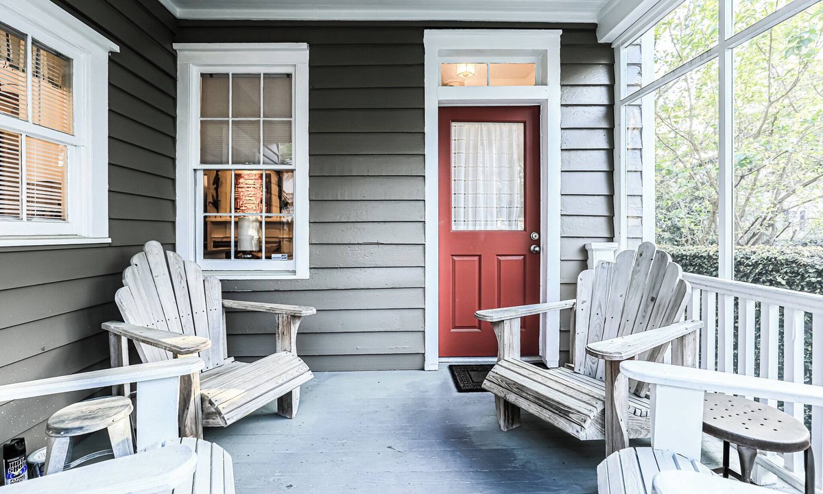 Bells Porch | Beach Institute