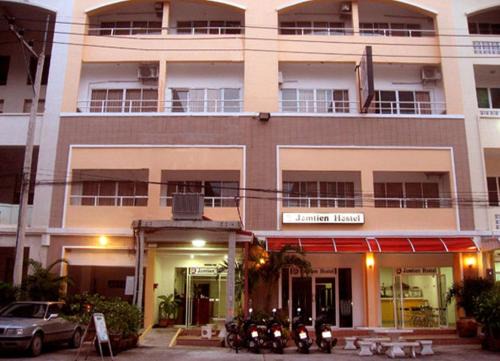 Baan Wararin Hostel | South Pattaya
