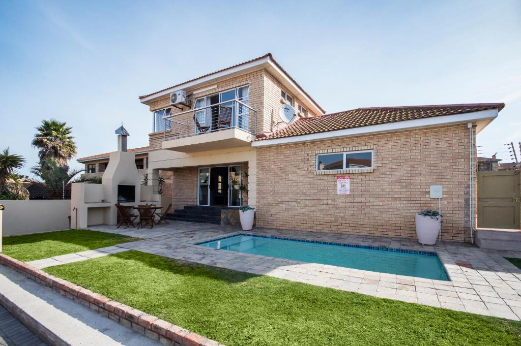 Lodge | Bluewater Bay