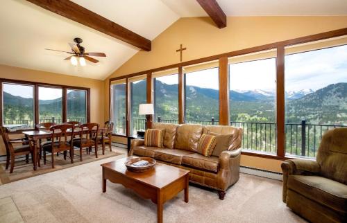 Kintzle | Windcliff Estates
