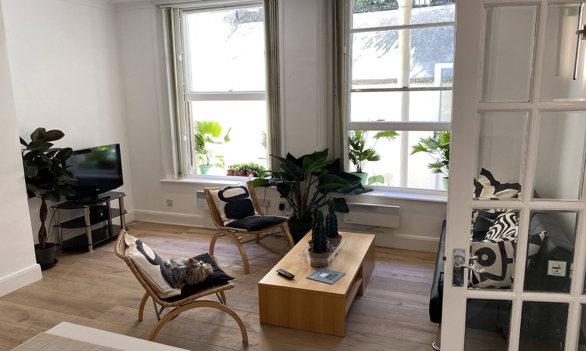 Park | Knightsbridge and Belgravia