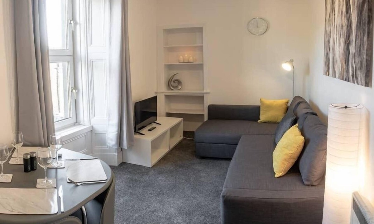 University City | Glenisla