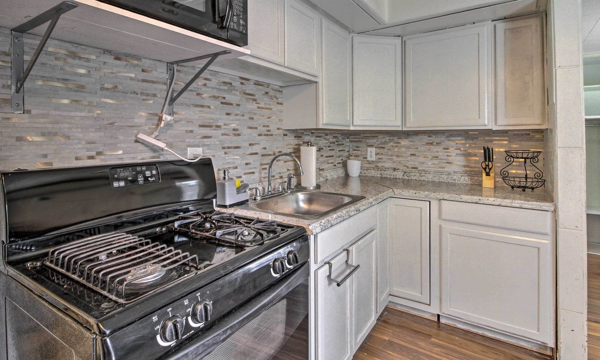 Albuquerque Mi Dtwn Town | Near North Valley