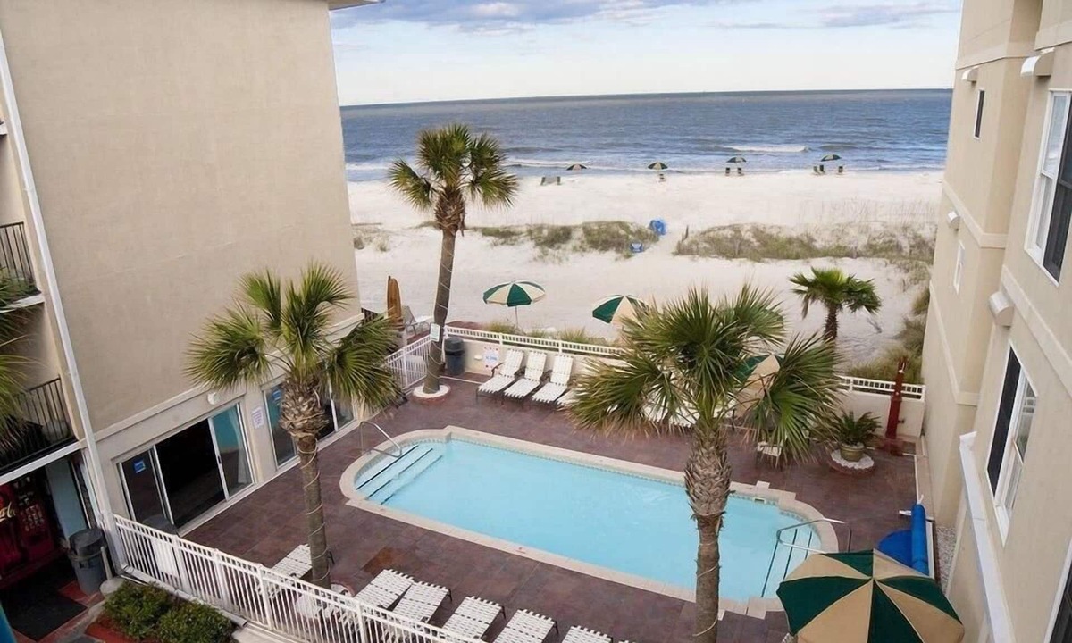 Desoto Beach Hotel | Tybee Island