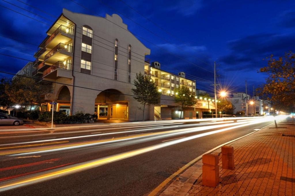 The Quarters | North Ocean City