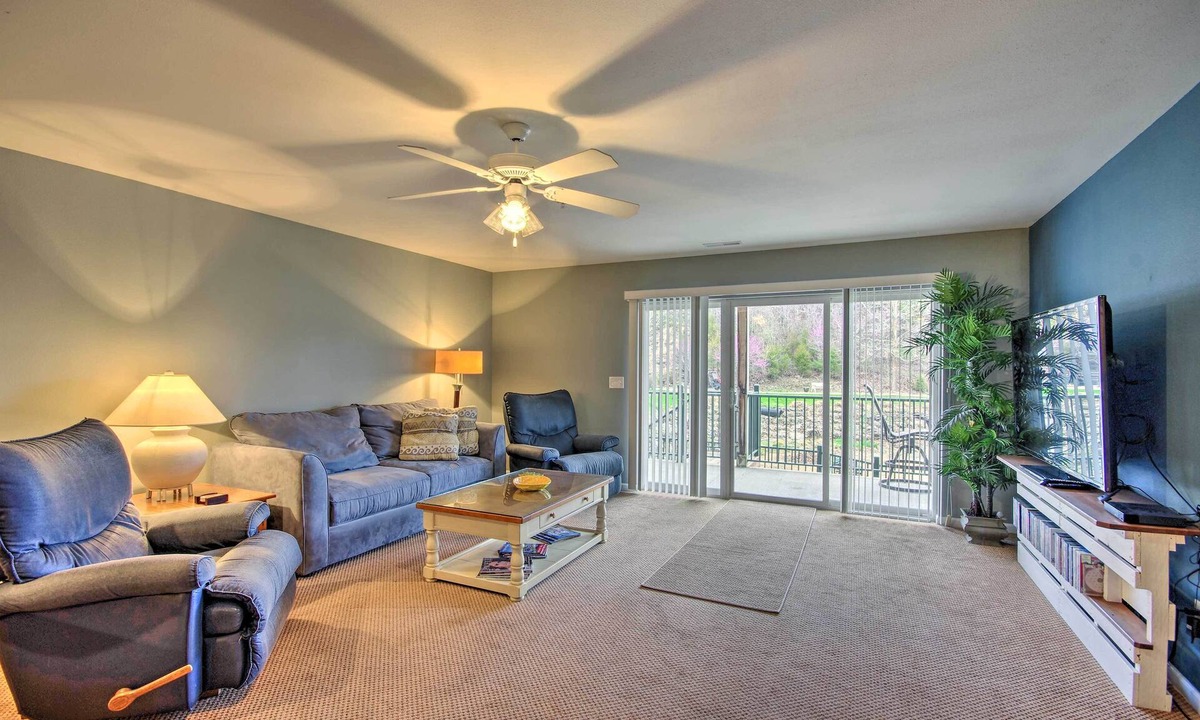 Lakefront | Camdenton