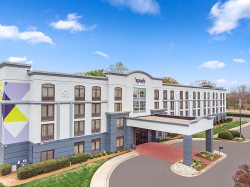 Wingate | Executive Park