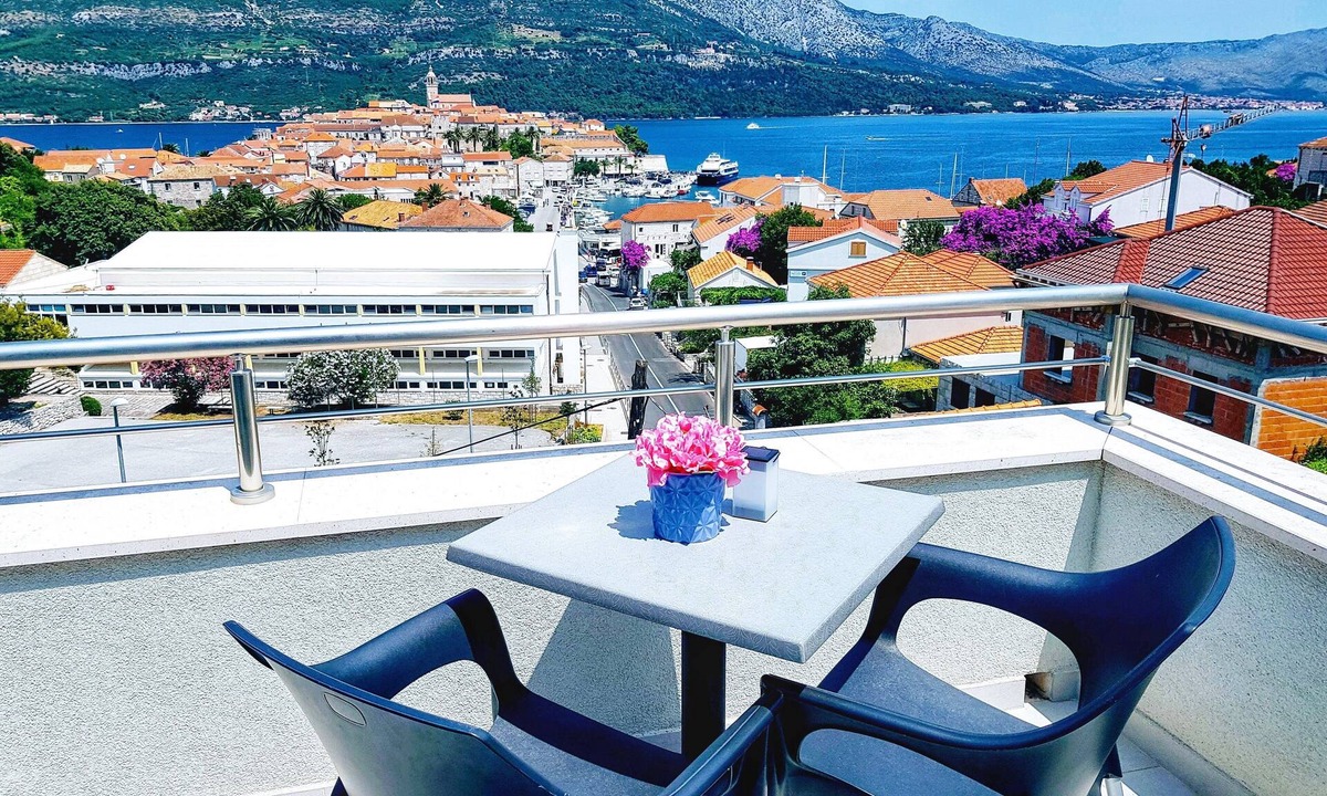 Adriatic Pearl Korcula | Cove Tri Zala (Zrnovo)