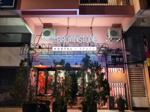 The Brownstone Hostel Space | Jawa