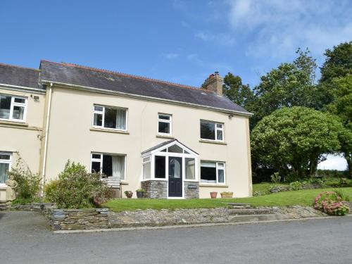 The Farmhouse Emlyn | Newcastle Emlyn