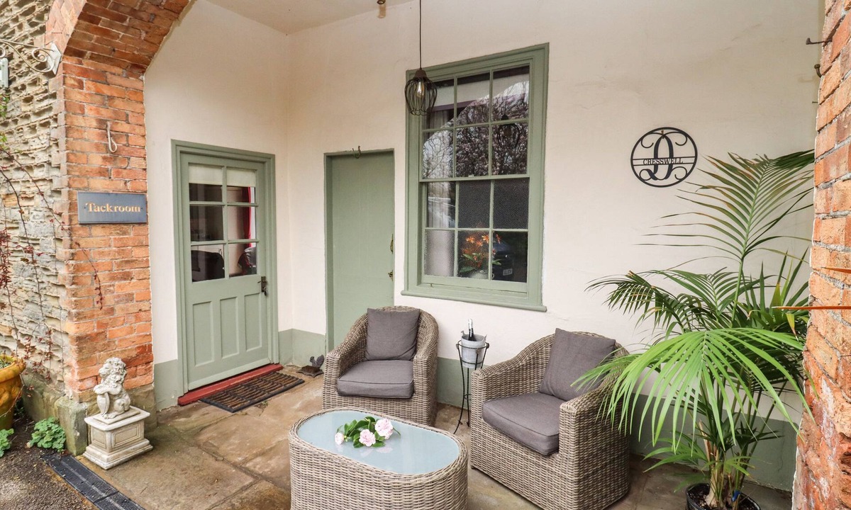 Tack Lydney | Lydney