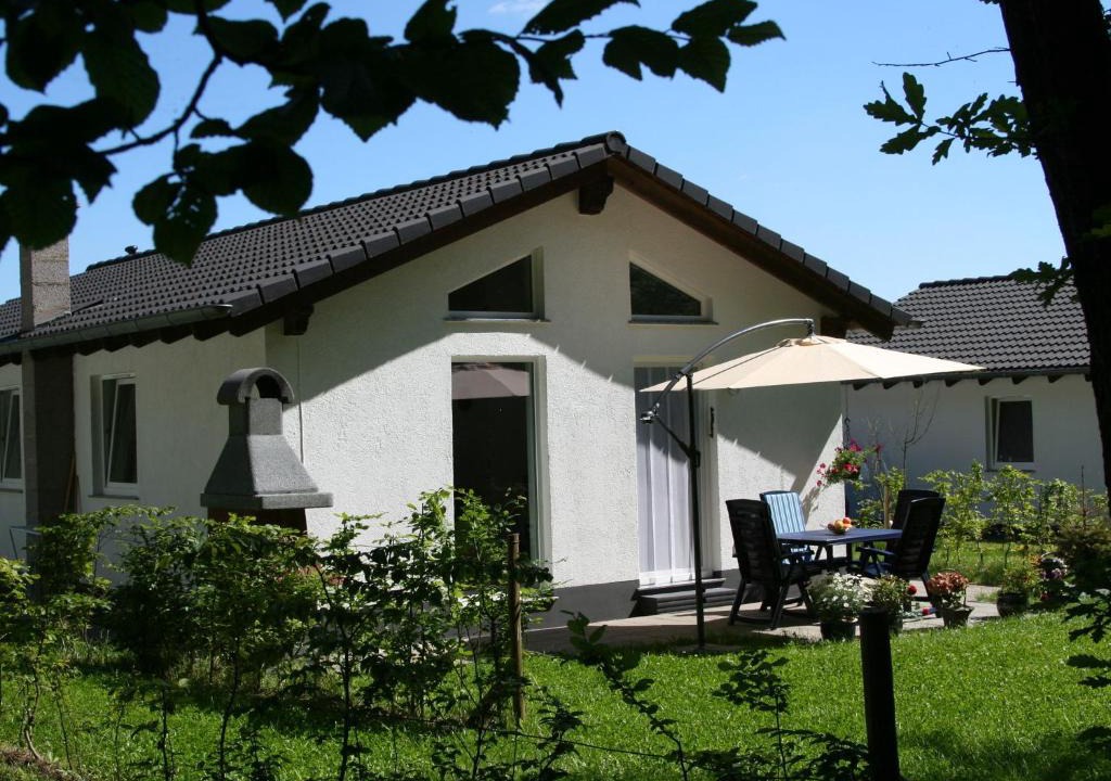 Holiday Eifelpark | Ferienhausgebiet Hillenseifen