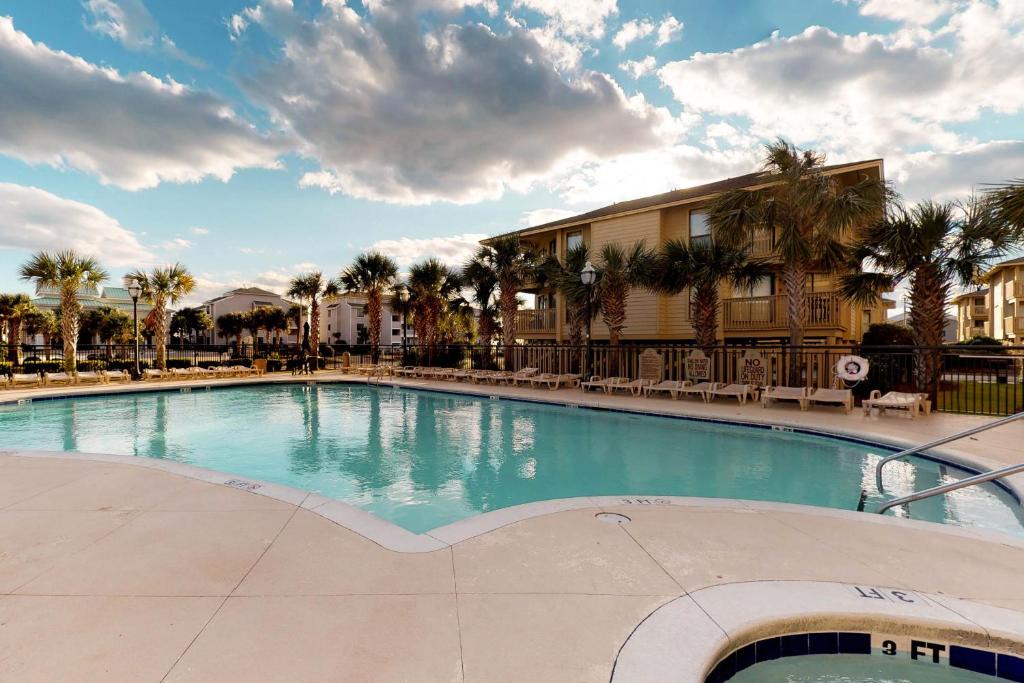 Br | Cherry Grove Beach