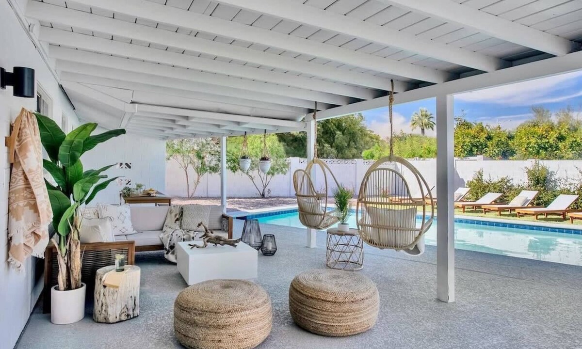 Estate | Melrose Village