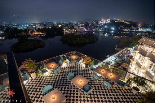 Zostel | Lake Swaroop Sagar