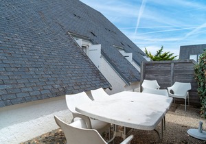 À 200m de la Plage | Apt pour 6p + Terrasse Privée