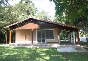 0013.00 - Maranduba - Casa - 3 Dormitórios - 16 Pessoas - 1 Quadra do Mar Do Mar