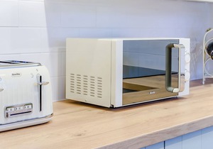 1 bedroom accommodation in Great Hatfield, near Hornsea