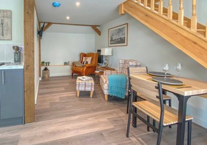 1 bedroom accommodation in Mersham, near Ashford