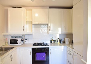 1 Bedroom Apartment in Stepney Green